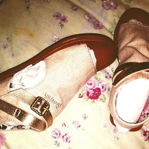 Blowfish sanders🔥🔥NEW